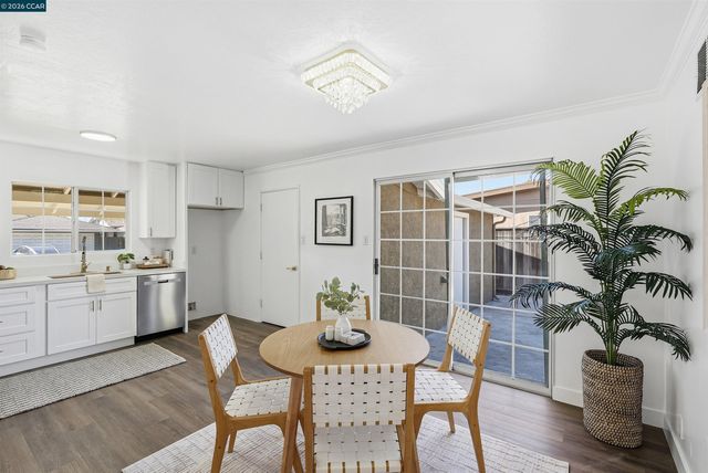 24644 Woodacre Ave, Hayward, CA 94544