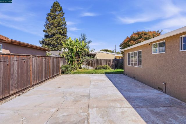 24644 Woodacre Ave, Hayward, CA 94544