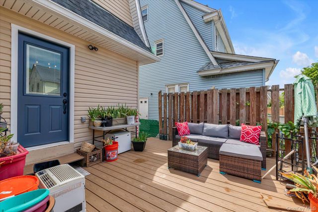 10414 212th Street, Queens Village, NY 11429