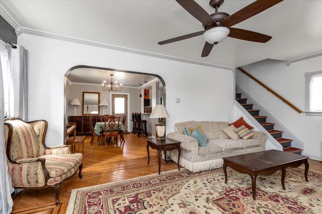 10414 212th Street, Queens Village, NY 11429