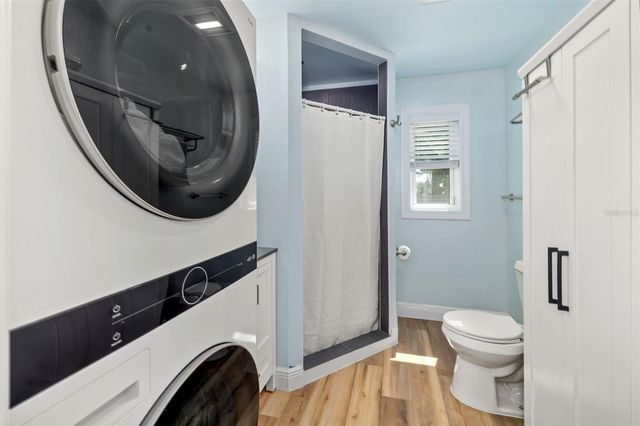 2549 19TH STREET, Sarasota, FL 34234