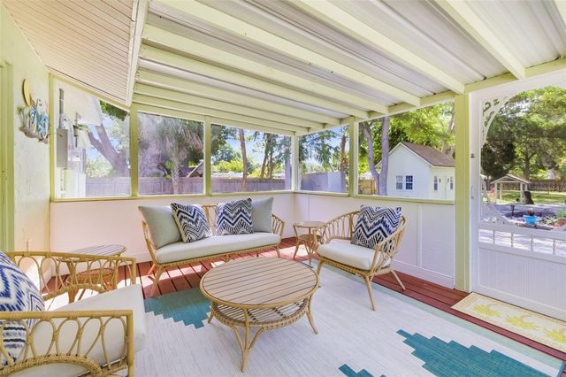 2549 19TH STREET, Sarasota, FL 34234