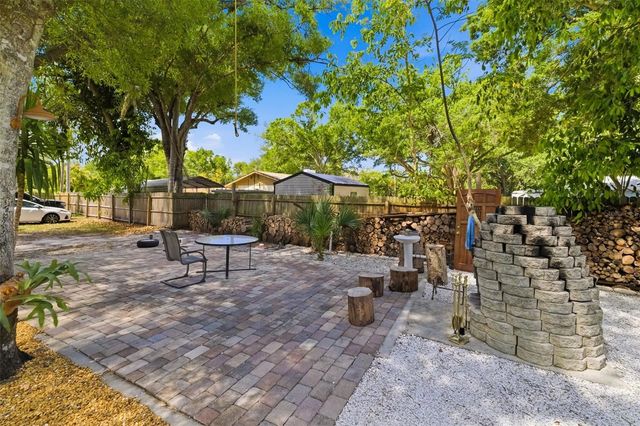 2549 19TH STREET, Sarasota, FL 34234