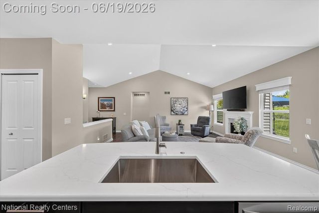 740 N Mill Street, South Lyon, MI 48178