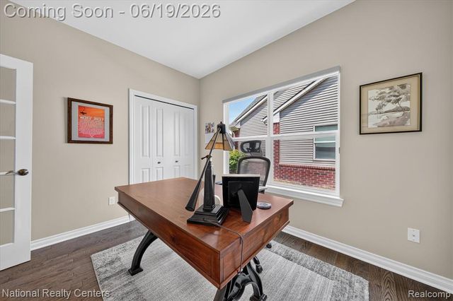 740 N Mill Street, South Lyon, MI 48178