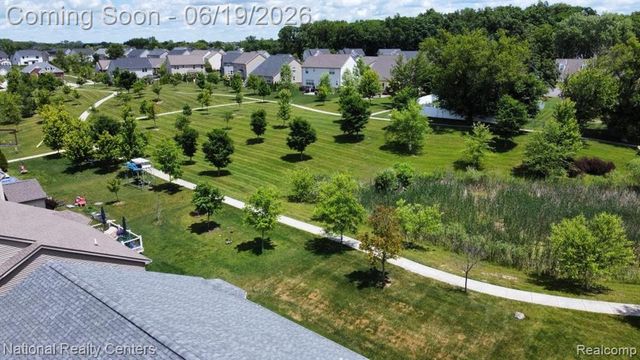 740 N Mill Street, South Lyon, MI 48178
