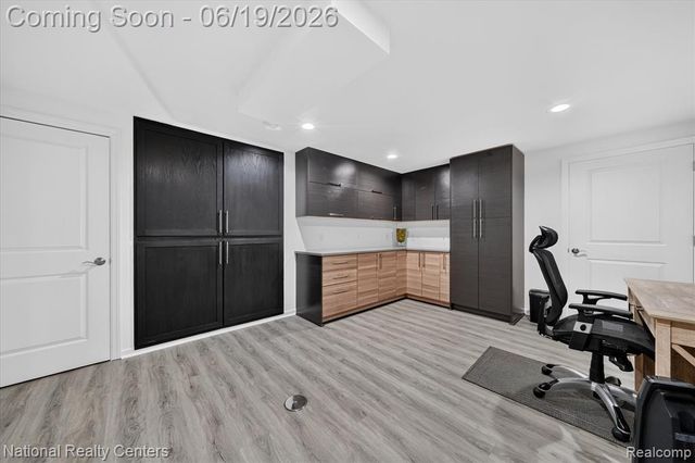 740 N Mill Street, South Lyon, MI 48178