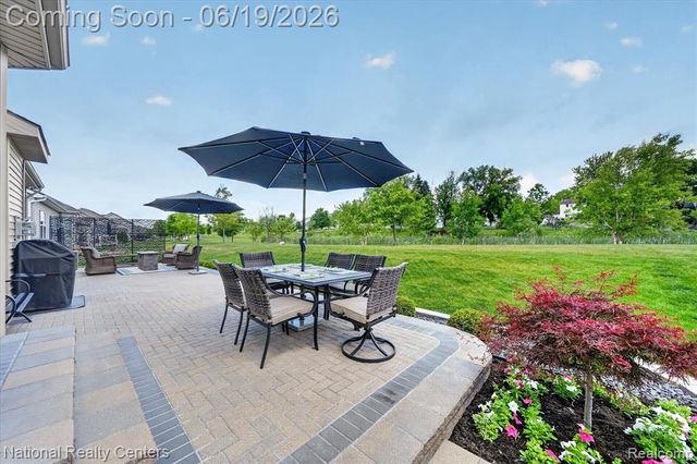 740 N Mill Street, South Lyon, MI 48178