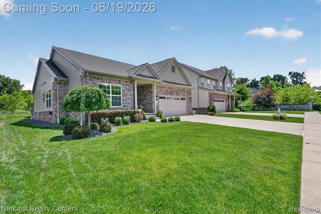 740 N Mill Street, South Lyon, MI 48178