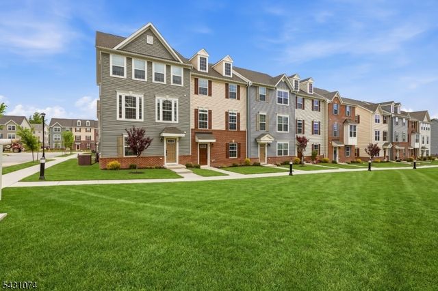 19 Kiln, Aberdeen Twp., NJ 07721