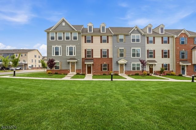 19 Kiln, Aberdeen Twp., NJ 07721