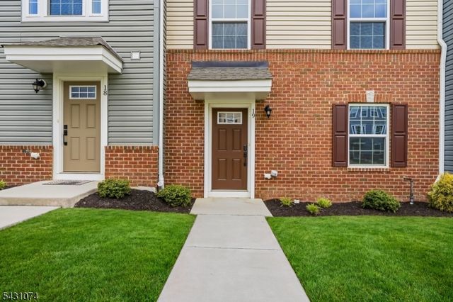 19 Kiln, Aberdeen Twp., NJ 07721