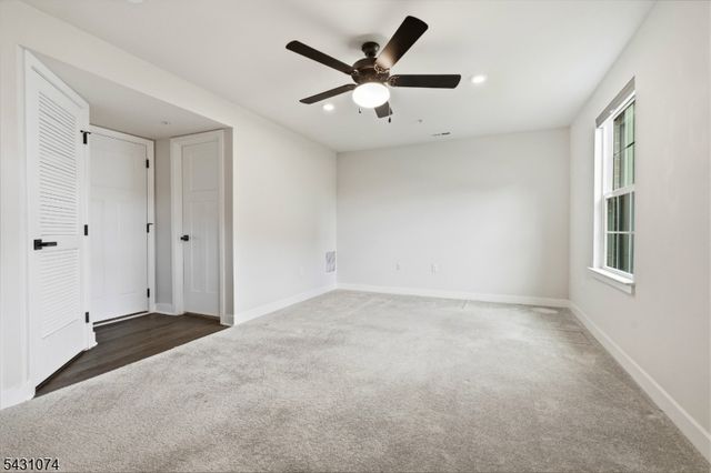 19 Kiln, Aberdeen Twp., NJ 07721
