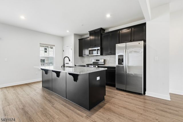 19 Kiln, Aberdeen Twp., NJ 07721