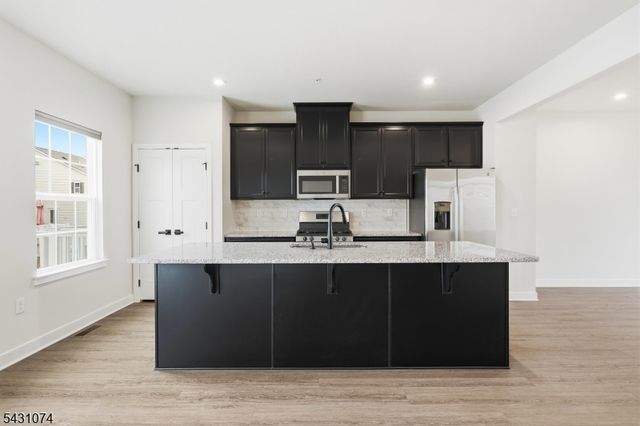 19 Kiln, Aberdeen Twp., NJ 07721