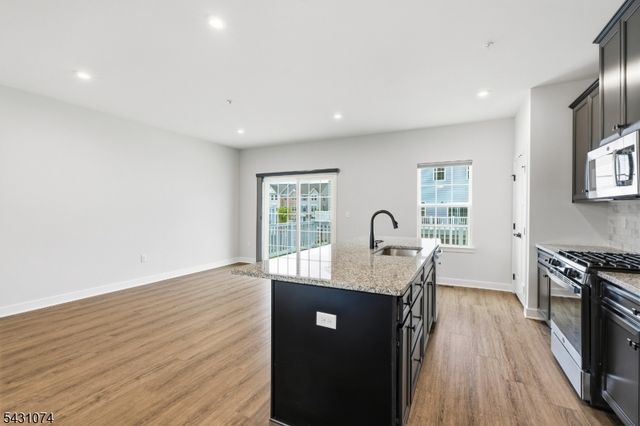 19 Kiln, Aberdeen Twp., NJ 07721
