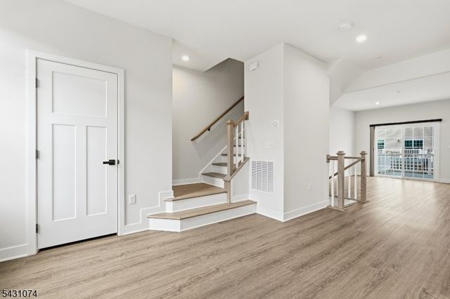 19 Kiln, Aberdeen Twp., NJ 07721