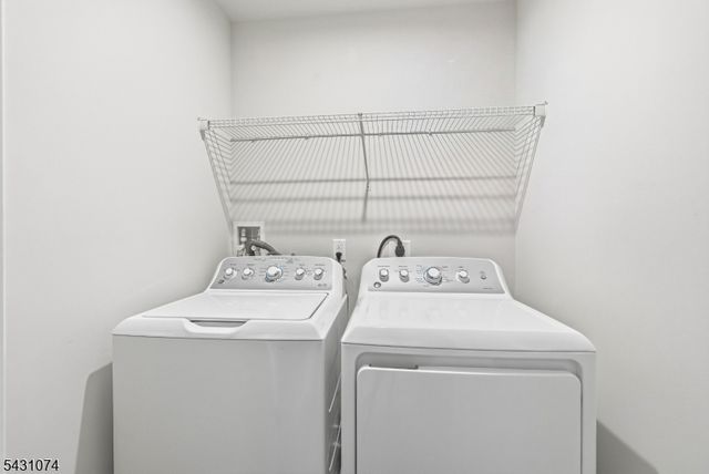 19 Kiln, Aberdeen Twp., NJ 07721