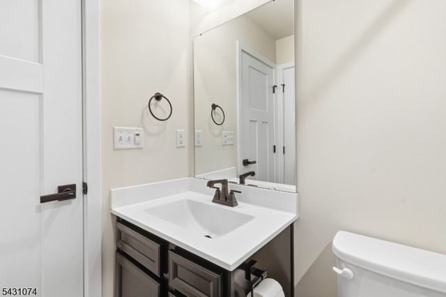 19 Kiln, Aberdeen Twp., NJ 07721