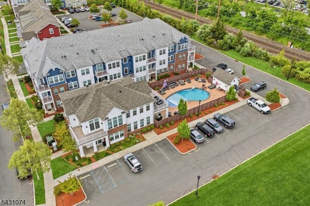 19 Kiln, Aberdeen Twp., NJ 07721