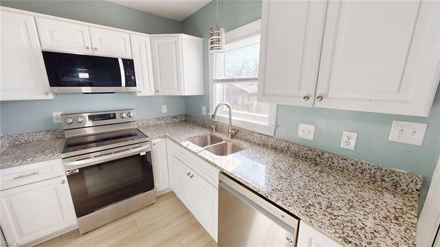 223 Sycamore AVE, Newport News, VA 23607