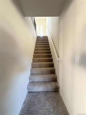 9931 Quarry Ridge Road, Clarkston, MI 48346