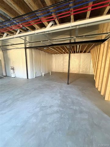 9931 Quarry Ridge Road, Clarkston, MI 48346