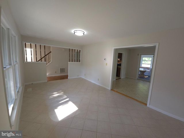 5072 LAVELLE DR, Fredericksburg, VA 22407