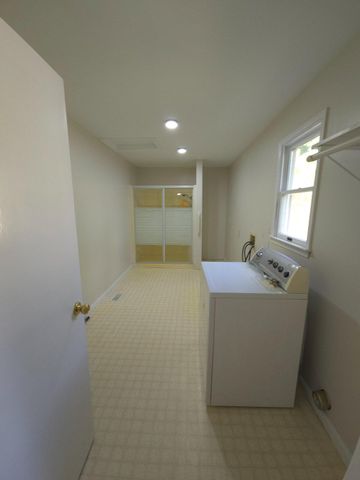 5072 LAVELLE DR, Fredericksburg, VA 22407
