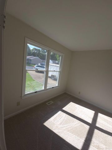 5072 LAVELLE DR, Fredericksburg, VA 22407