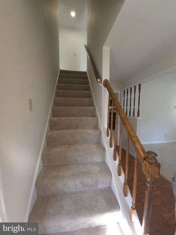 5072 LAVELLE DR, Fredericksburg, VA 22407