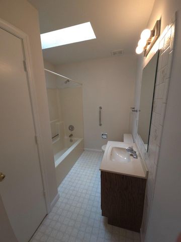 5072 LAVELLE DR, Fredericksburg, VA 22407
