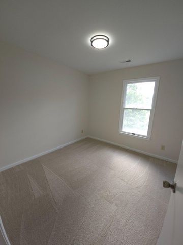 5072 LAVELLE DR, Fredericksburg, VA 22407