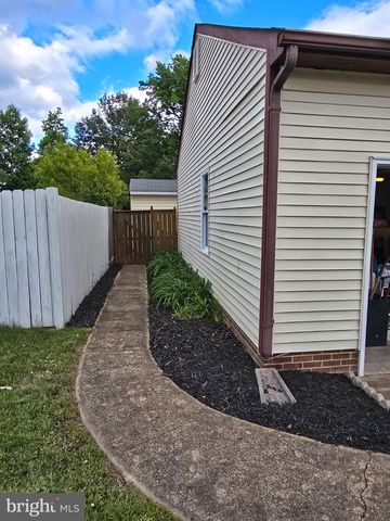 5072 LAVELLE DR, Fredericksburg, VA 22407