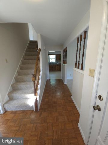 5072 LAVELLE DR, Fredericksburg, VA 22407