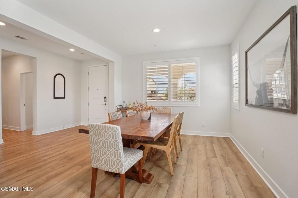 Image 13 of property listing at 39367 Stirrup Court, Palmdale, CA 93551