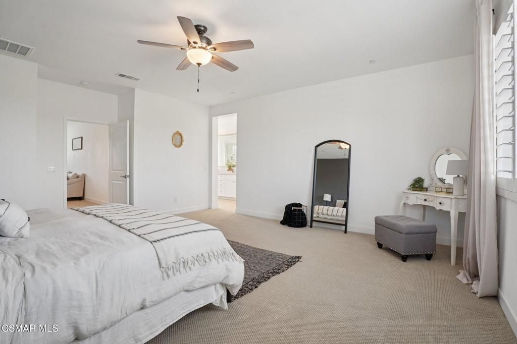 Image 33 of property listing at 39367 Stirrup Court, Palmdale, CA 93551