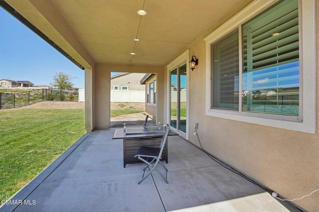 Image 62 of property listing at 39367 Stirrup Court, Palmdale, CA 93551