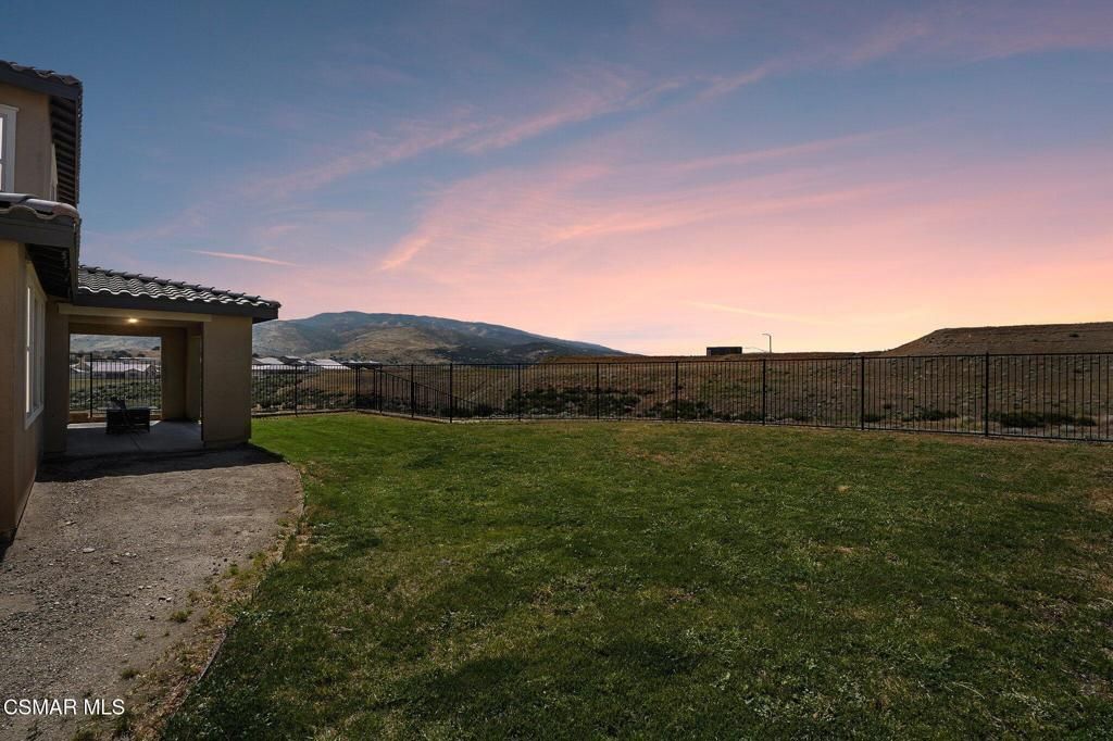 Image 71 of property listing at 39367 Stirrup Court, Palmdale, CA 93551