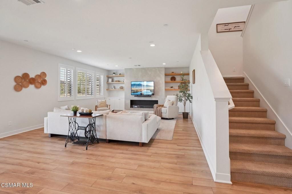 Image 8 of property listing at 39367 Stirrup Court, Palmdale, CA 93551