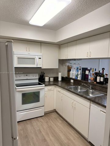 440 S Park Road 4102, Hollywood, FL 33021