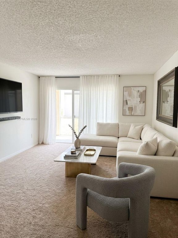 440 S Park Road 4102, Hollywood, FL 33021