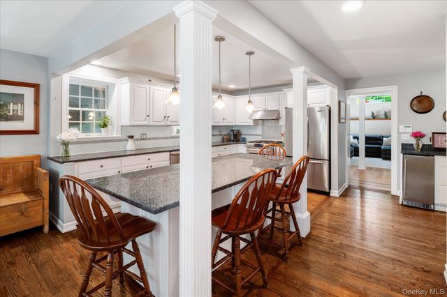 12 Sun Hill Road, Katonah, NY 10536