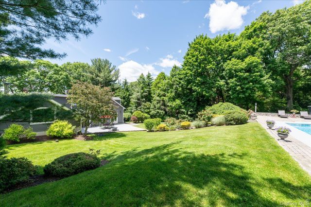 12 Sun Hill Road, Katonah, NY 10536