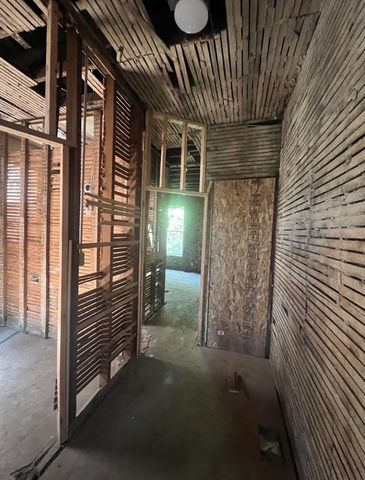 6756 S Lafayette Avenue, Chicago, IL 60621