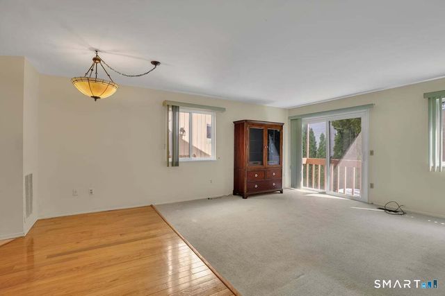 60 Wolfpit Avenue 1B, Norwalk, CT 06851