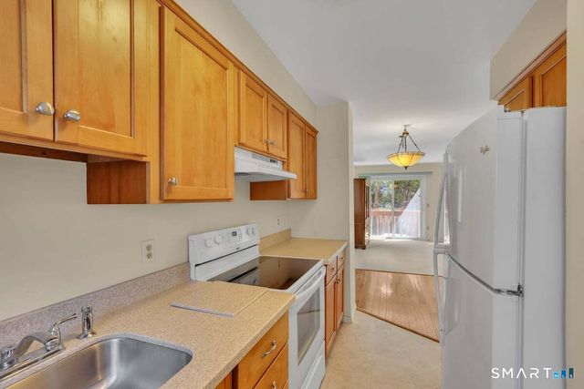 60 Wolfpit Avenue 1B, Norwalk, CT 06851