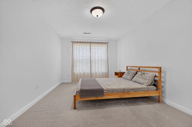 6125 Burgin Drive, Whitestown, IN 46075