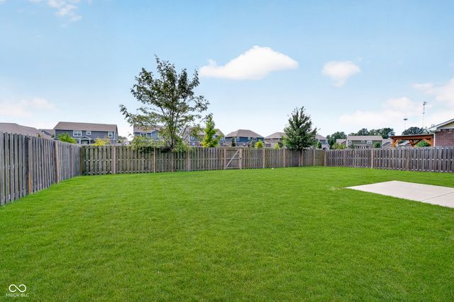6125 Burgin Drive, Whitestown, IN 46075