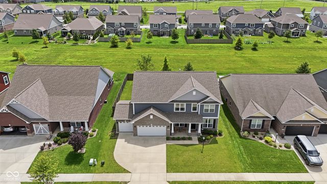 6125 Burgin Drive, Whitestown, IN 46075